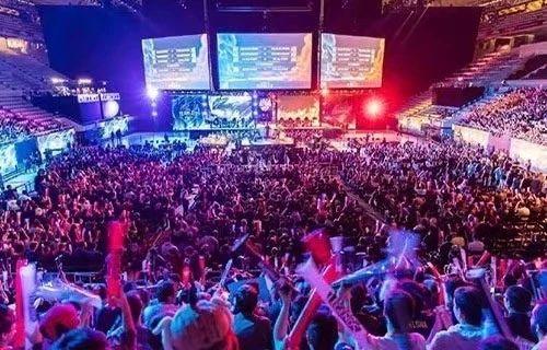 🚨 皇家贝蒂斯队官方首发阵容公布。 来源：Madrid Xtra