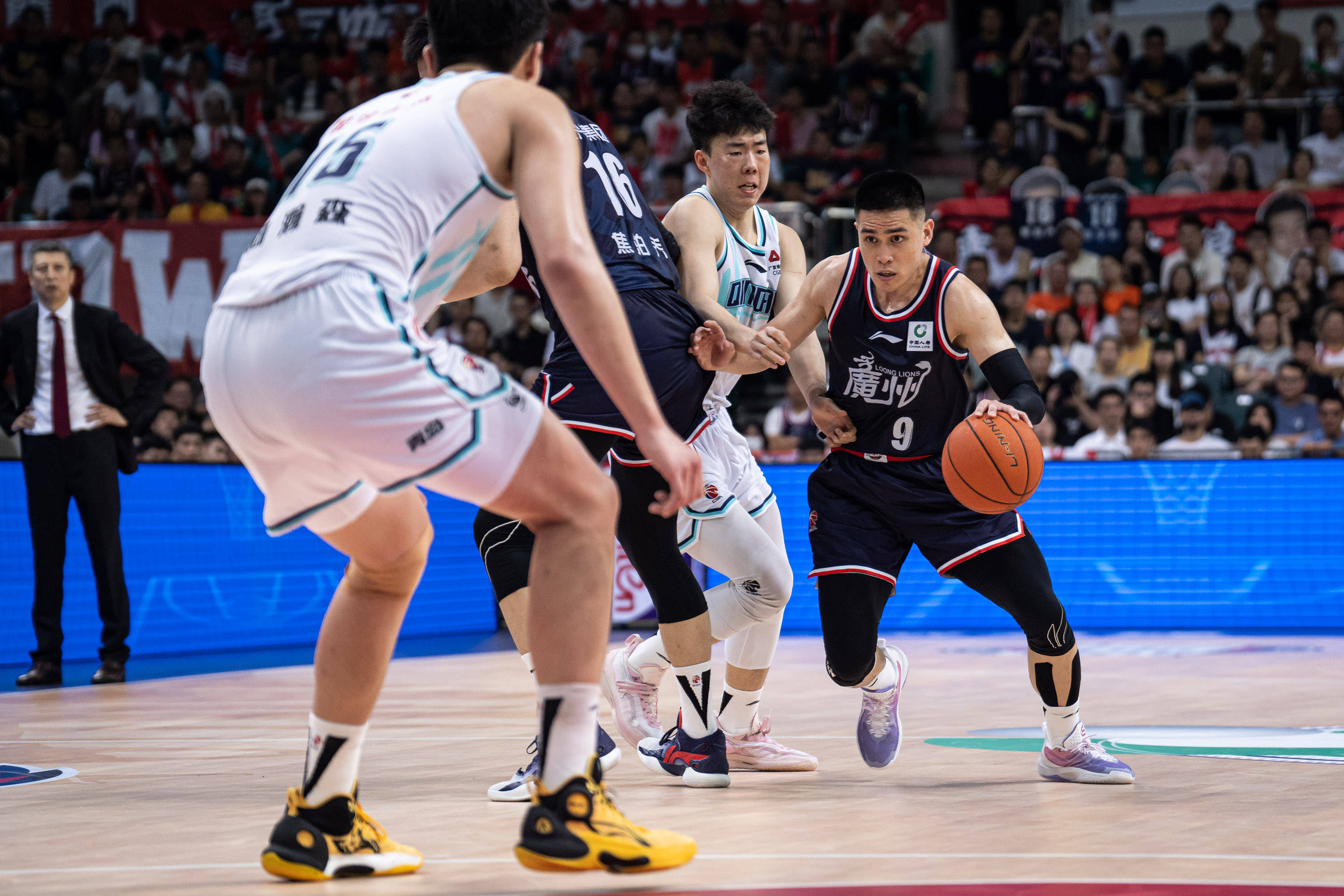 [NBA]康宁汉姆32+10 活塞战胜凯尔特人